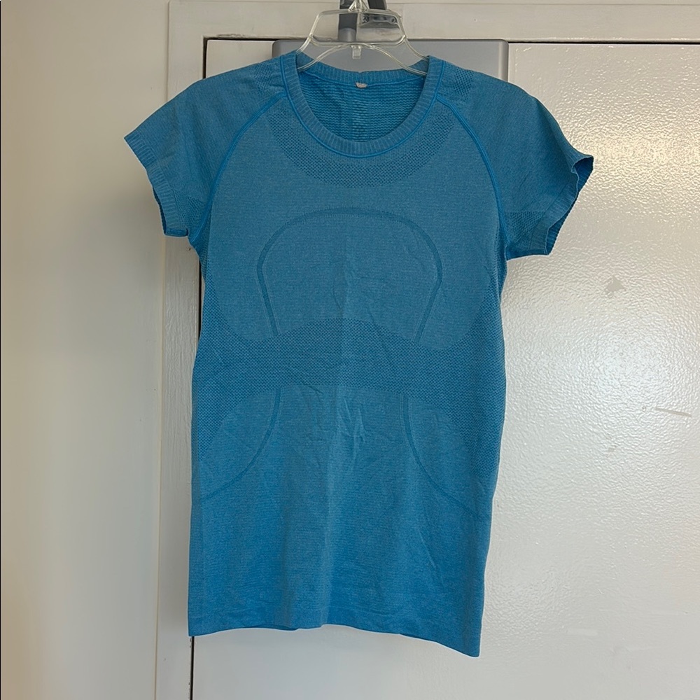 lululemon athletica Blue Long Sleeve Tee
